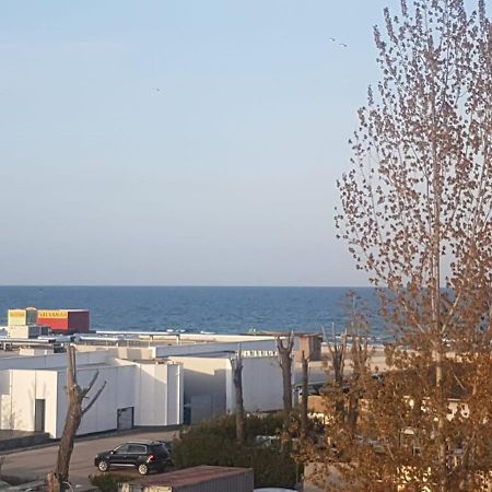 Vila Regal Mamaia Eksteriør bilde